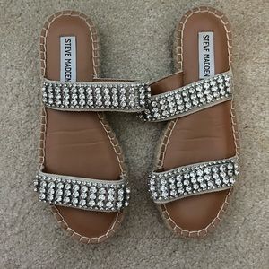 Steve Madden jeweled platform sandals size 6!